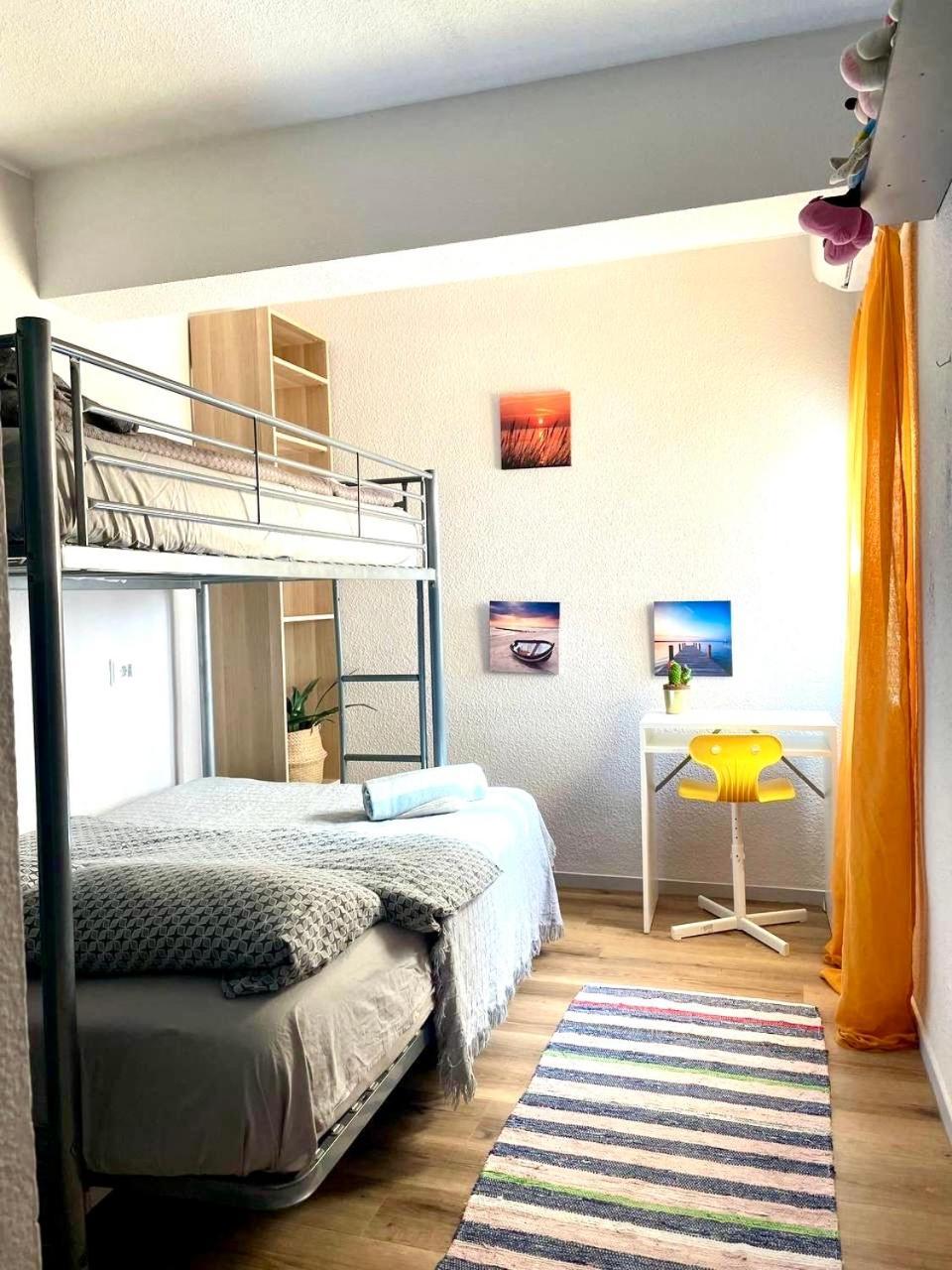 Central Loft Apartments ซานตาโปลา ภายนอก รูปภาพ