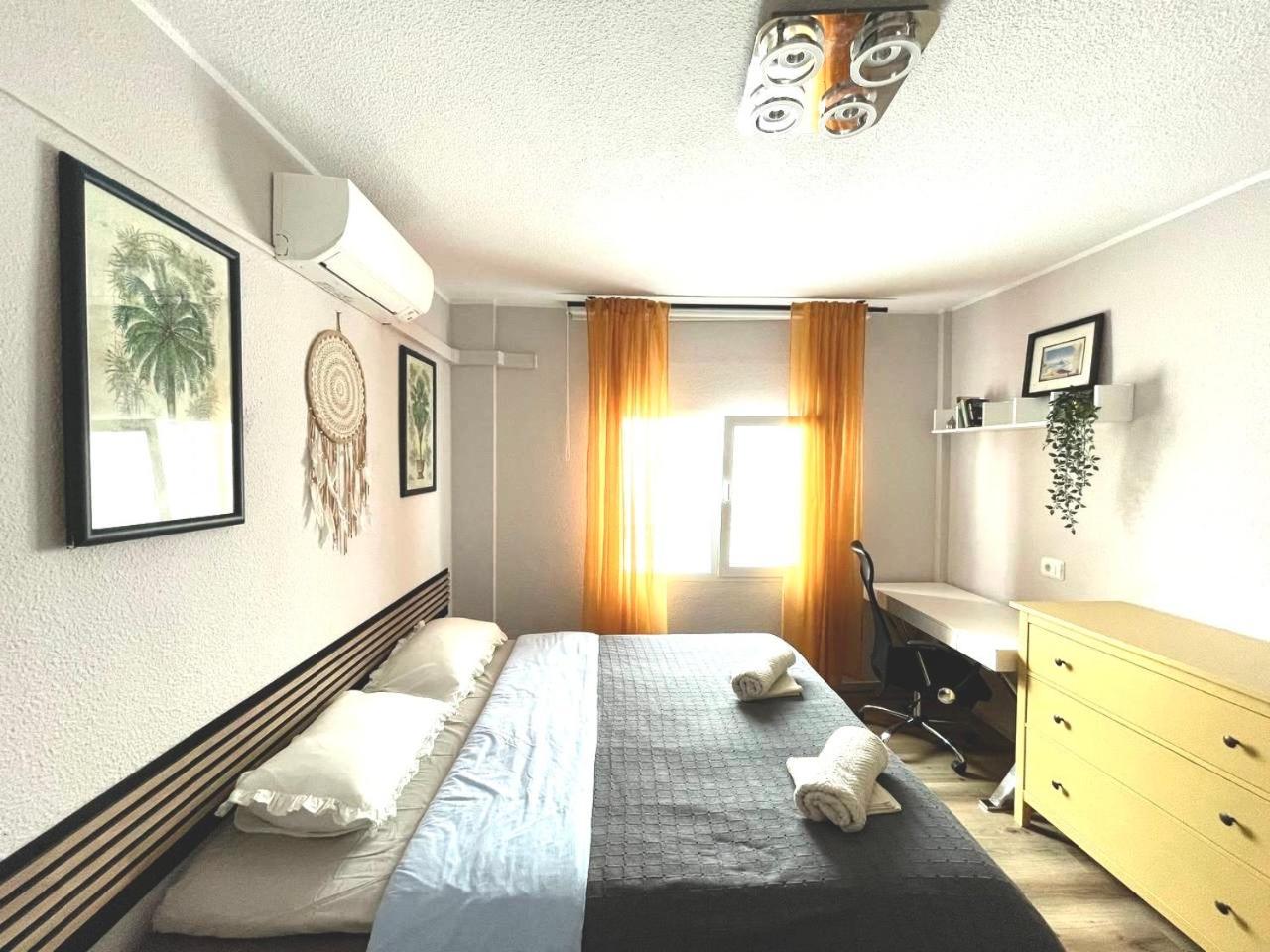 Central Loft Apartments ซานตาโปลา ภายนอก รูปภาพ