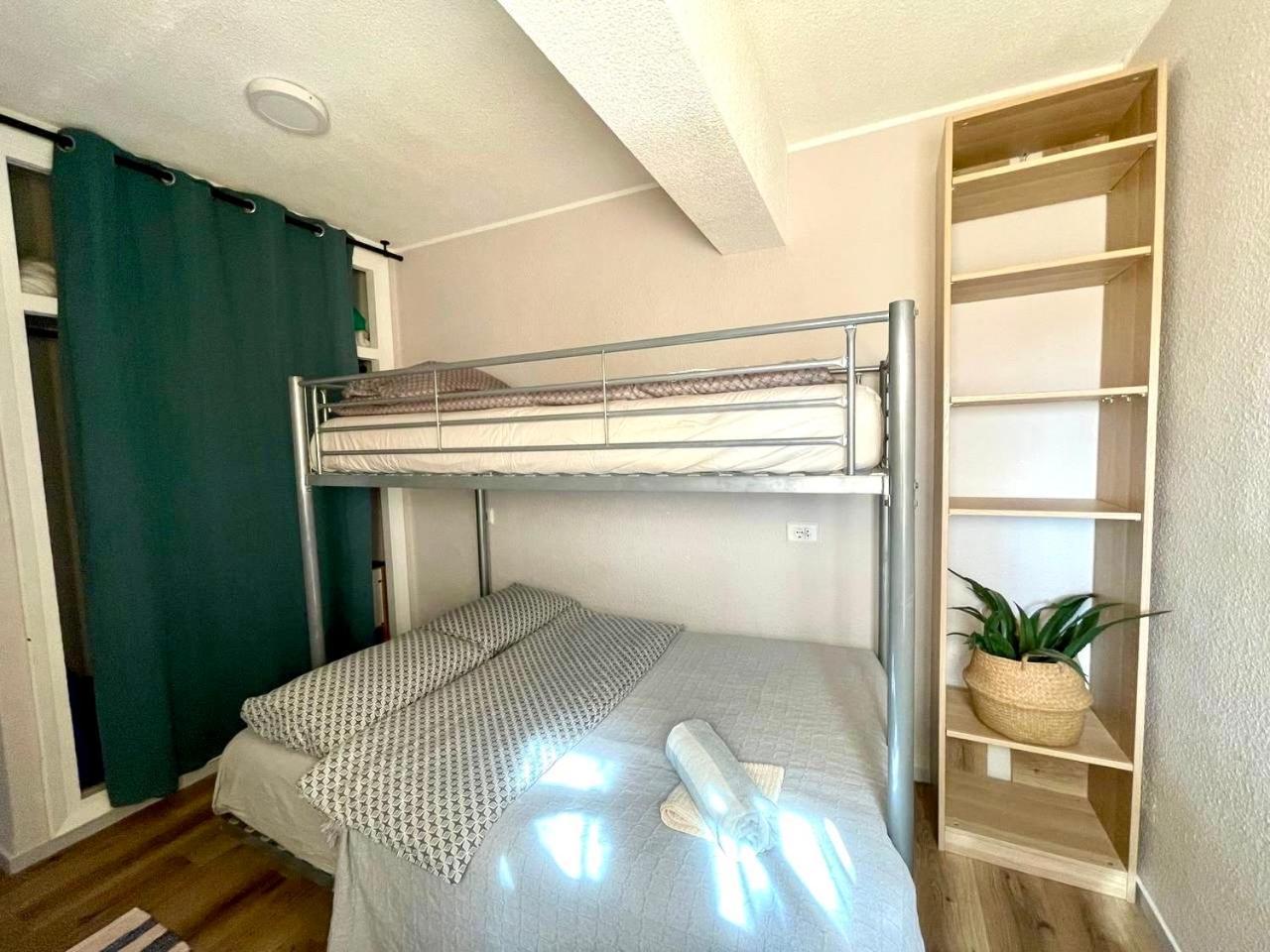 Central Loft Apartments ซานตาโปลา ภายนอก รูปภาพ