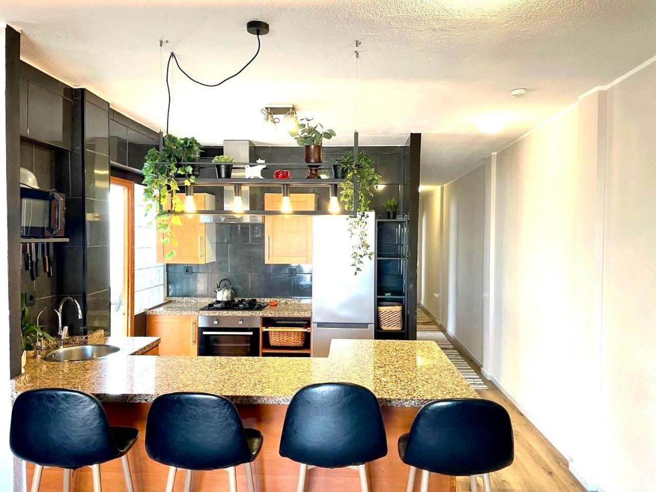 Central Loft Apartments ซานตาโปลา ภายนอก รูปภาพ