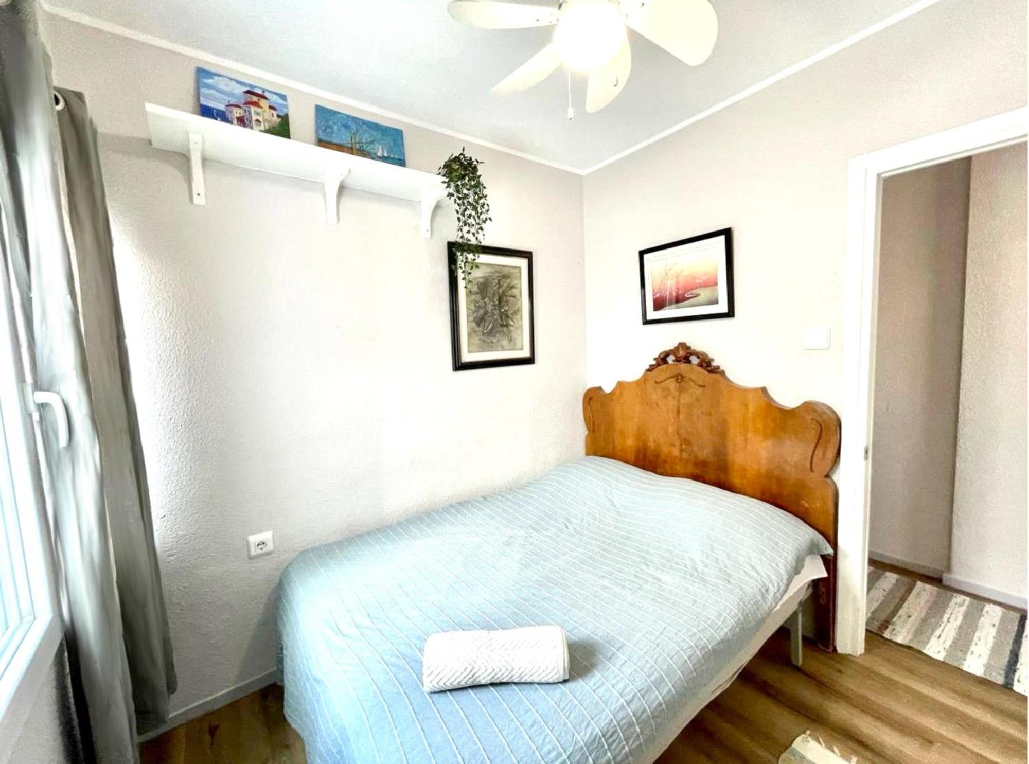 Central Loft Apartments ซานตาโปลา ภายนอก รูปภาพ